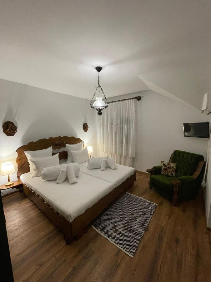 Apartament Yannis Lejlighed Alba Iulia Eksteriør billede