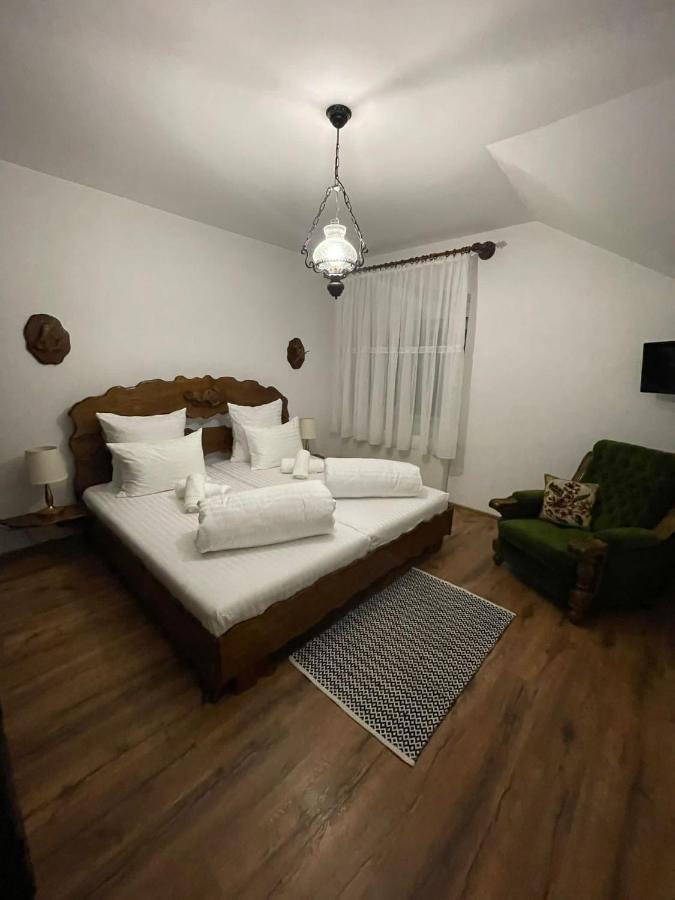 Apartament Yannis Lejlighed Alba Iulia Eksteriør billede