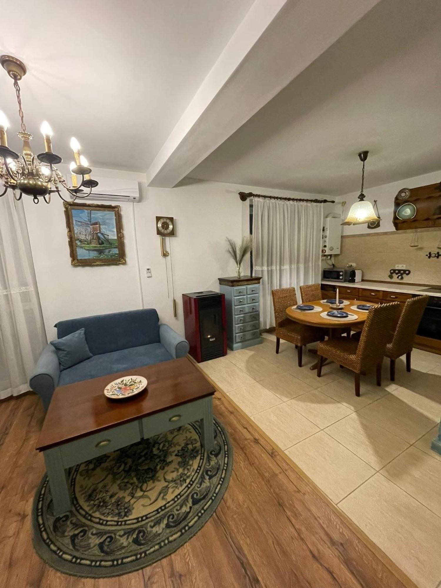 Apartament Yannis Lejlighed Alba Iulia Eksteriør billede